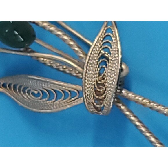 Vintage Brooch Gold Tone Filigree Floral Leaf Spray & Green Faux Jade Retro - Picture 5 of 8